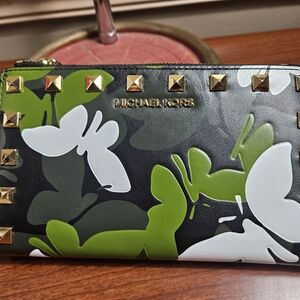 Michael Kors Studded Women's Wallet, Wristlet Camo With White Butterflies